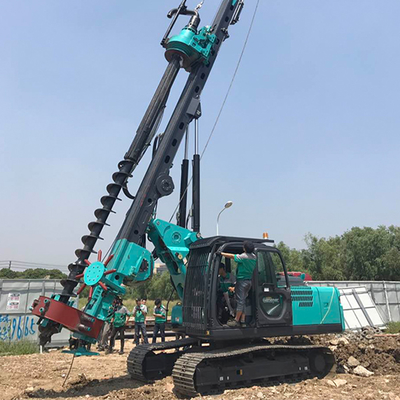 Le bélier statique hydraulique de CFA Crawler 16m mètre 150kN.M Rotary Drilling Rig Machine