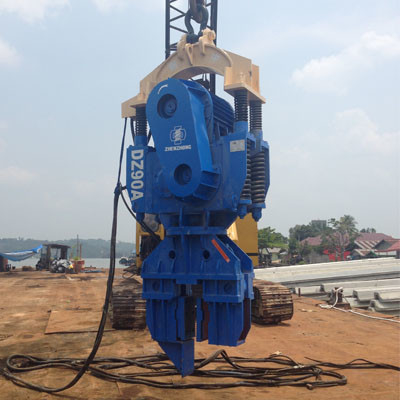 Équipement d'ingénierie automatisé APZ120A pour la construction de machines de pilonnage électrique Vibro Hammer
