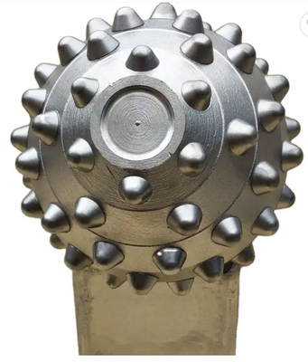 Machinerie de construction Baril de base avec rouleau coupant à cône coupant à roche perçant à terre